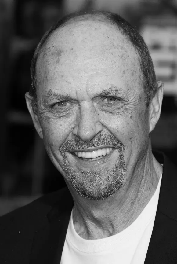 L'acteur John Ashton est décédé en 2024