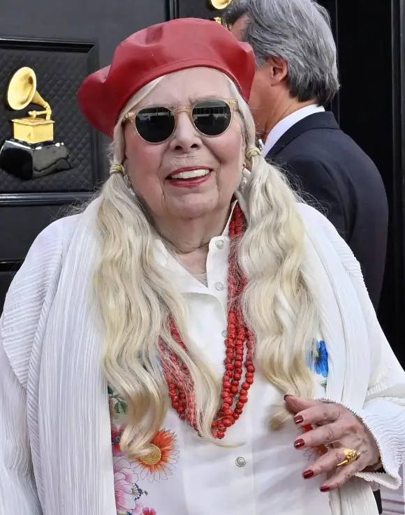 Joni Mitchell arrives for the 64th annual Grammy Awards at the MGM Grand Garden Arena in Las Vegas, Nevada on Sunday, Ap