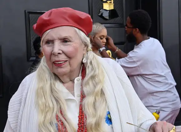 Joni Mitchell arrives for the 64th annual Grammy Awards at the MGM Grand Garden Arena in Las Vegas, Nevada on Sunday, Ap
