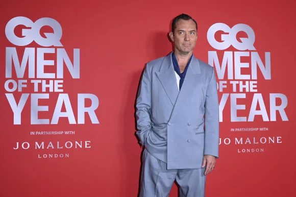 Jude Law bei der Verleihung der GQ Men of the Year Awards 2024 in den Kensington Roof Gardens. London, 19.11.2024 *** Ju