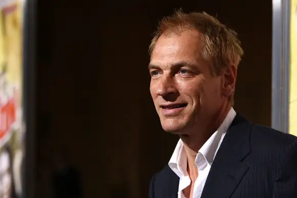 Julian Sands