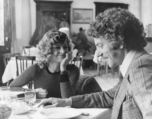 Julie Christie and Donald Sutherland in 'Don't Look Now'