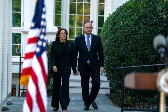 Kamala Harris and Douglas Emhoff