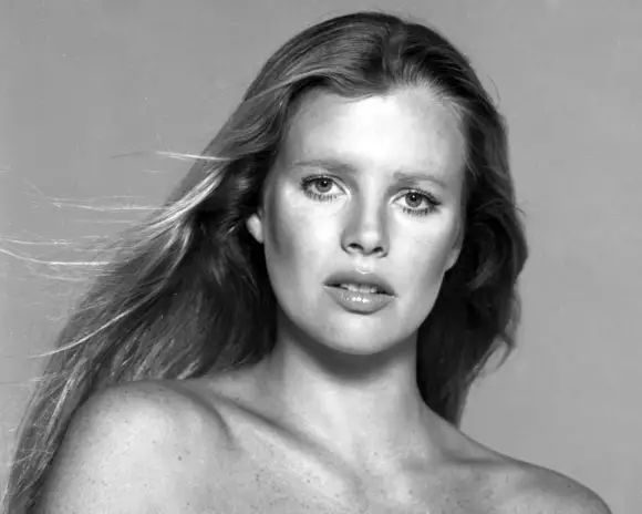 Kim Basinger Used to Be Hot