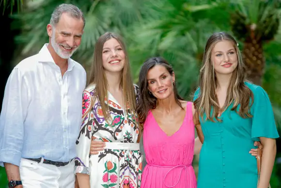 The Spanish royals around King Felipe, Queen Letizia and daughters Sofia and Leonor on vacation
