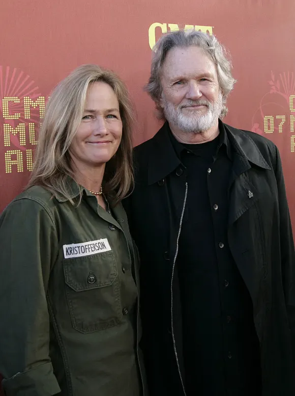 Lisa Meyers and Kris Kristofferson