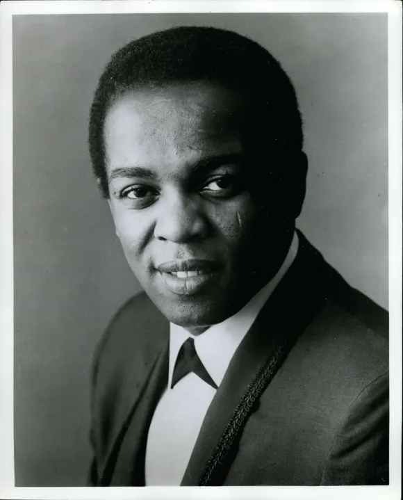 Mar 31 2012 Lou Rawls American soul jazz and blues singer PUBLICATIONxINxGERxONLY ZUMAk09