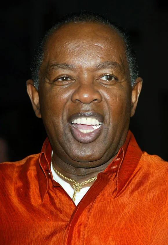 Jan 06 2006 Hollywood CA USA FILE PHOTO Sep 03 2003 3 time Grammy winning soul singer LOU RA