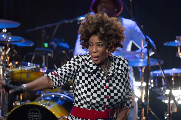 Saengerin Macy GRAY singend, Gesang, Konzert, Verleihung Deutscher Nachhaltigkeitspreis in Duesseldorf am 23.11.2023. **
