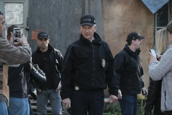 Mark Harmon and Wilmer Valderrama in 'NCIS'
