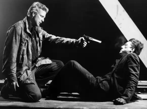 Mickey Rourke and John Lone in 'Year of the Dragon'