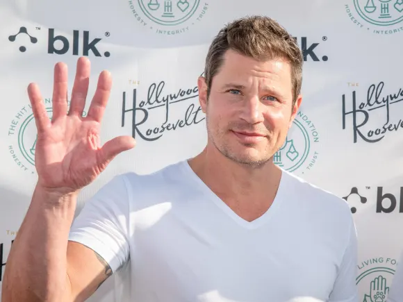 May 1, 2022, Hollywood, California, USA: Nick Lachey of 98 Degrees attends HIT Living Foundation s May Day Soiree. Holly