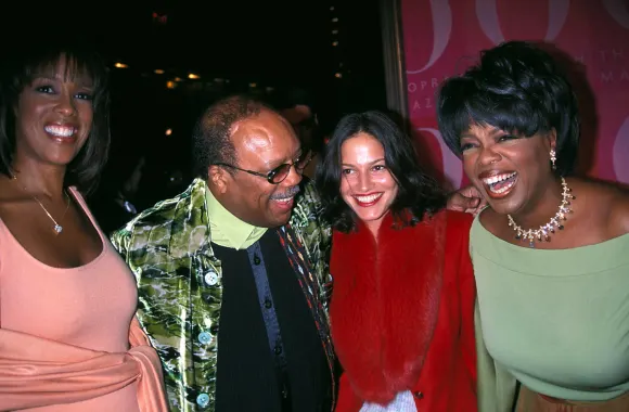 July 20 2006 New York New York U S GAYLE KING QUINCY JONES OPRAH WINFREY PHOTOS PUBLICA