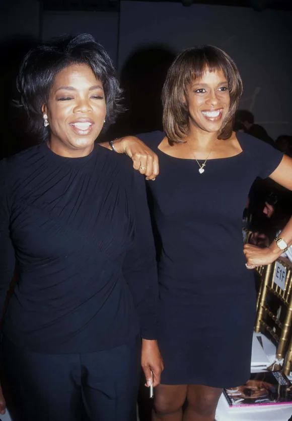 May 5 2006 New York New York U S OPRAH WINFREY WITH GAYLE KING 09 20 2002 K26341JBU VERA WAN