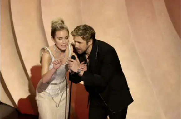 Emily Blunt and Ryan Gosling