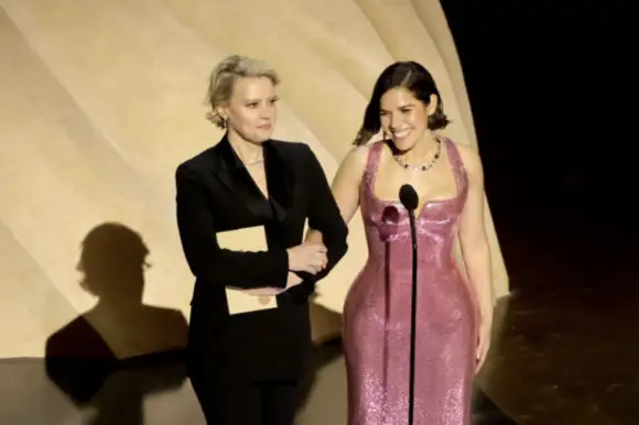 Kate McKinnon and America Ferrera
