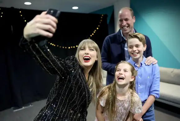 Tylor Swift with Prince William, Prince George and Princess Charlotte
