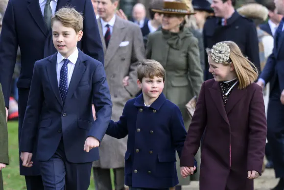 Le prince George, le prince Louis et Mia Tindall