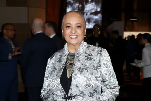 Daphne Maxwell Reid