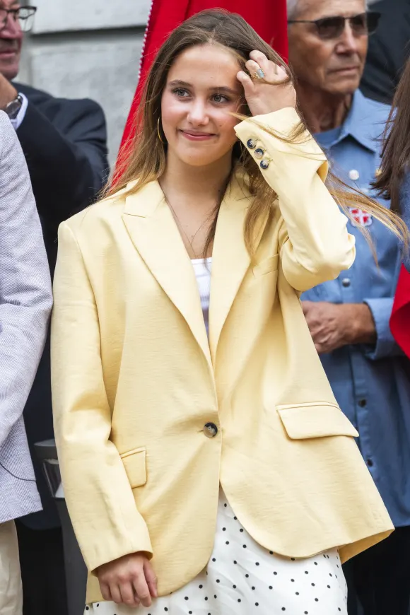Danish Royal Couple Arrive at Graasten Castle for Their Summer Residence