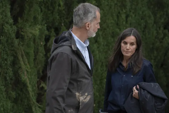 King Felipe VI and Queen Letizia during their visit to the 112 center, on November 3, 2024, in Valencia, Comunidad Valen