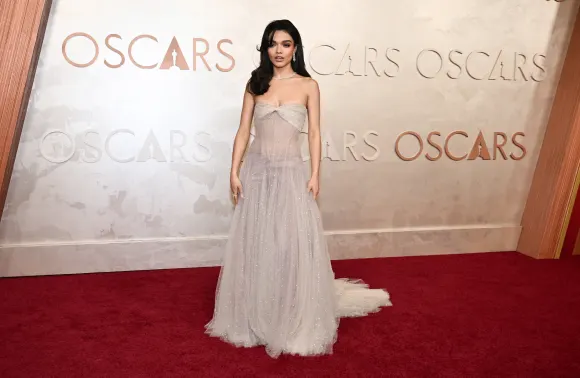 oscars 2025 hot hot revealing Rachel Zegler