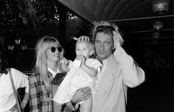 Rod Stewart and Kelly Emberg