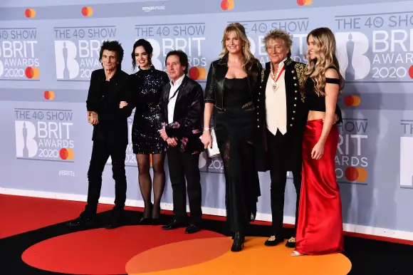 Ronnie Wood, Sally Humphreys, Kenney Rogers, Penny Lancaster, Rod Stewart and Ruby Stewart