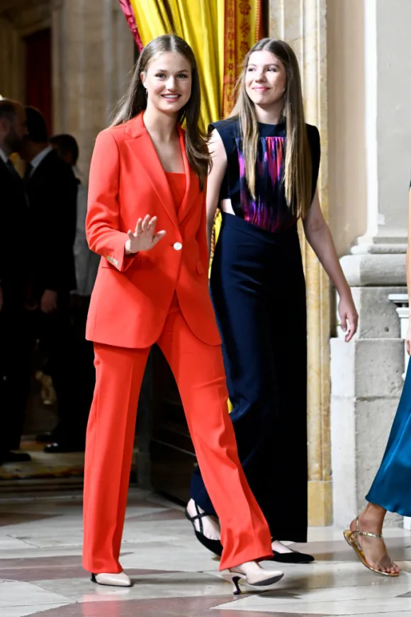 Princess Leonor and Princess Sofia