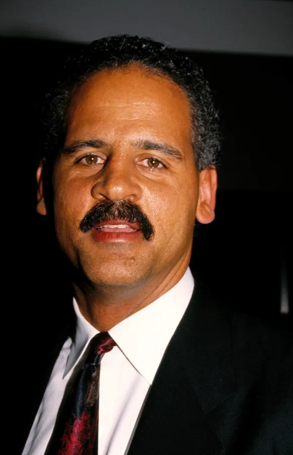 ***FILE PHOTO*** Oprah Winfrey Announces Boyfriend Stedman Graham Is Practicing Social Distancing After Traveling. Stedm