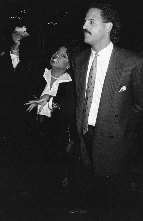 UNITED  STATES  -  DECEMBER  01:    Stedman  Graham  and  Oprah  WinfreyDMI/The  LIFE  Picture  Co