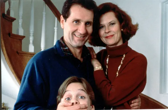 Ed O'Neill and Jo Beth in 'Dutch'