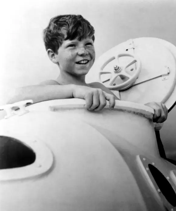 Tommy Norden in 'Flipper'