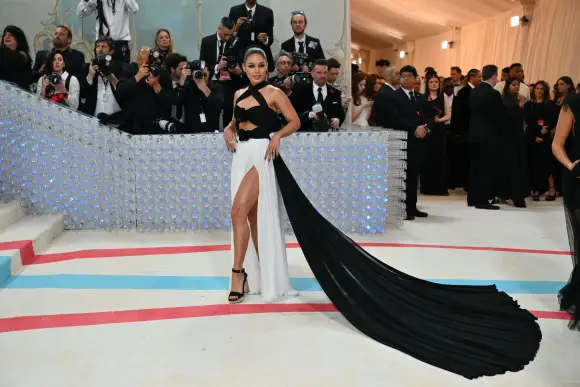 US-ENTERTAINMENT-FASHION-METGALA-CELEBRITY-MUSEUM