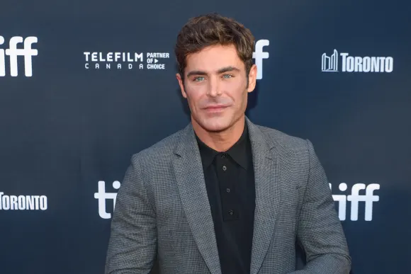 Zac Efron High School Musical Baywatch