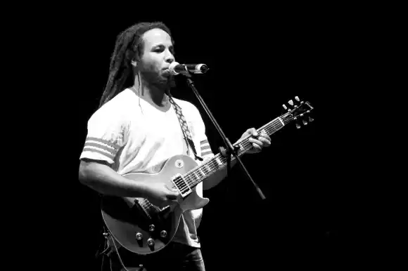 Ziggy Marley , live concert at the PalaVobis, Milan Italy 04/07/2000: Ziggy Marley , live concert at